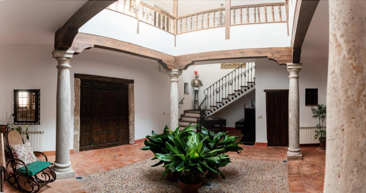 Casa Del Comendador De Almagro Esterno foto